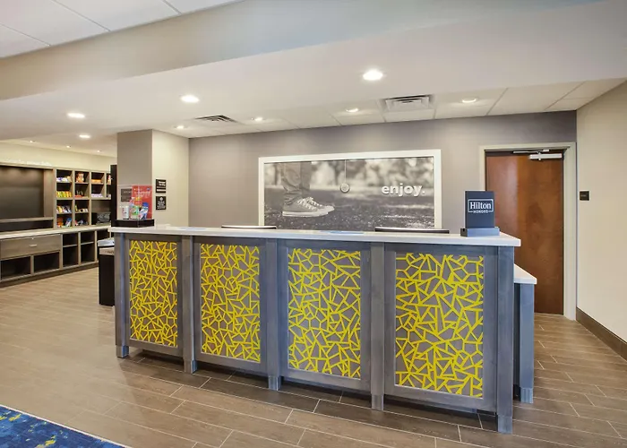 Hampton Inn & Suites By Hilton, Southwest Sioux Falls