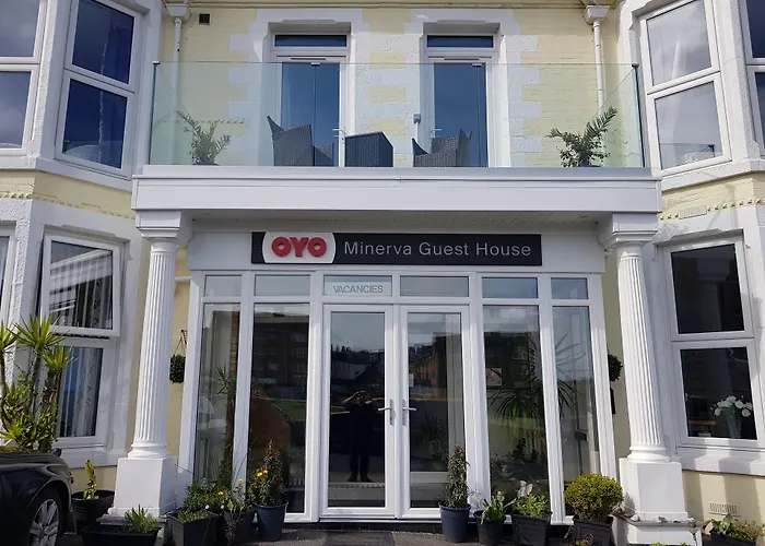 Oyo Minerva Guesthouse New Quay