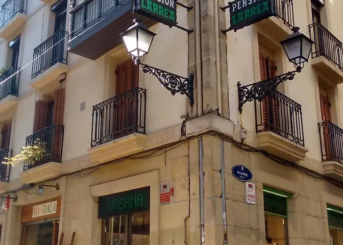 Pension Larrea