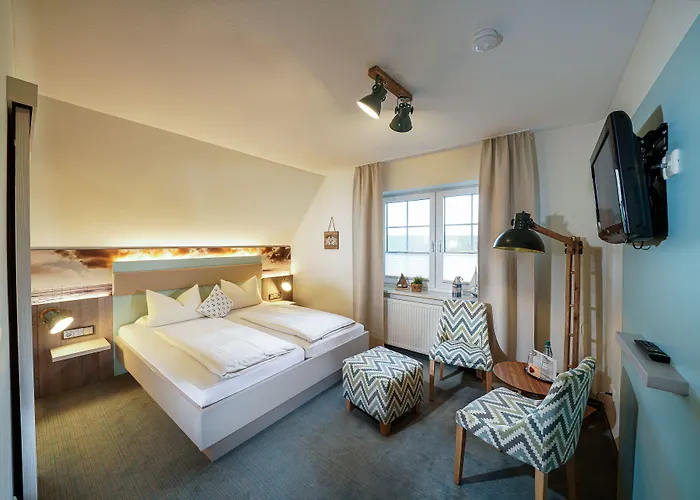 Hotels in Dorumer Neufeld
