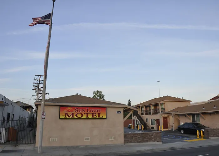 Sun Light Motel