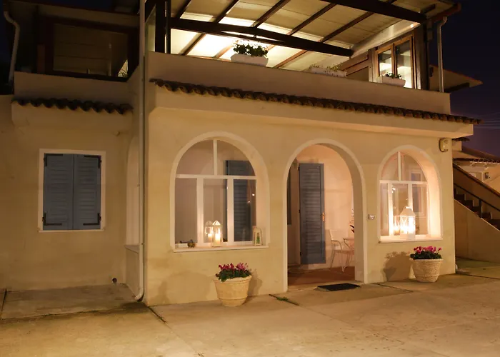 Avion B&B Elmas