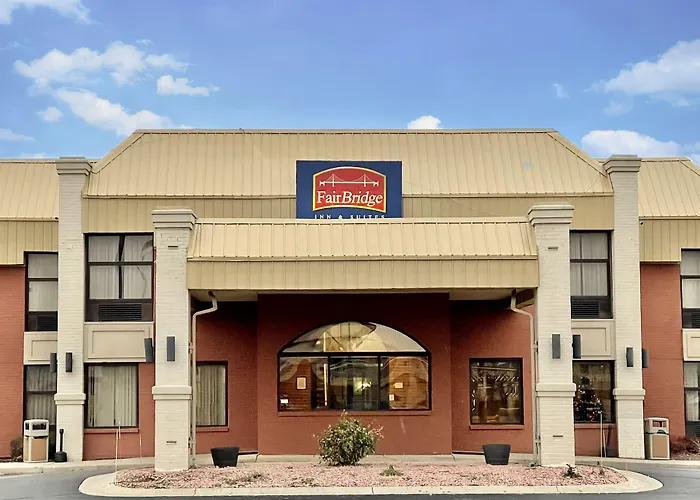 Fairbridge Inn & Suites Fort Wayne