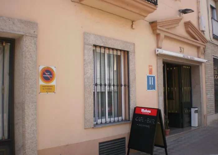 Hotel Dora Plasencia