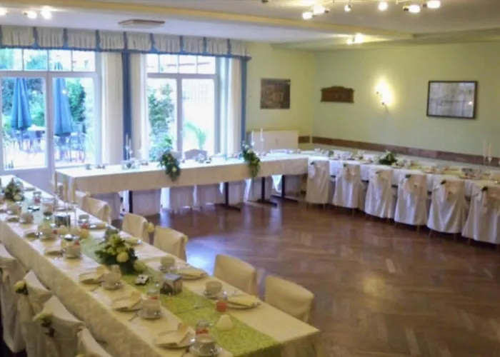 Hotel am Rathaus Adii Tangermünde