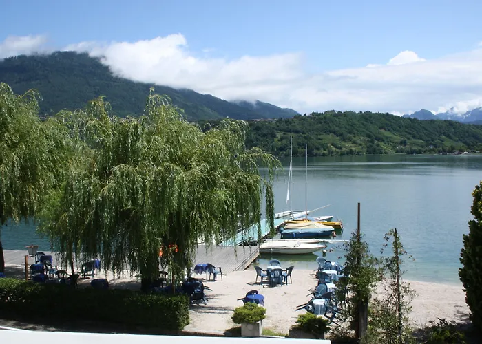 Hotel La Piroga Calceranica al Lago