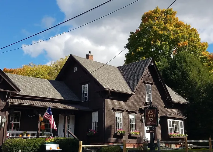 1860 House Inn And Rental Home