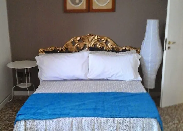L.T. Schneider B&B Bologne