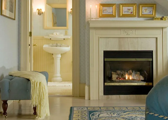 Berry Manor Inn