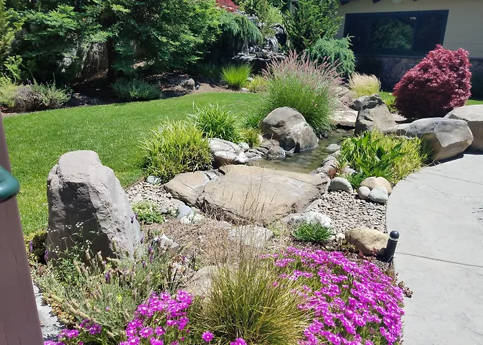 Redwood Hyperion Suites Grants Pass