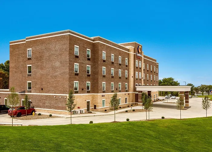 Comfort Suites Wooster Near University Campus