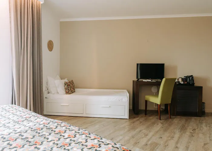 Hotel Euro Moniz Porto Moniz
