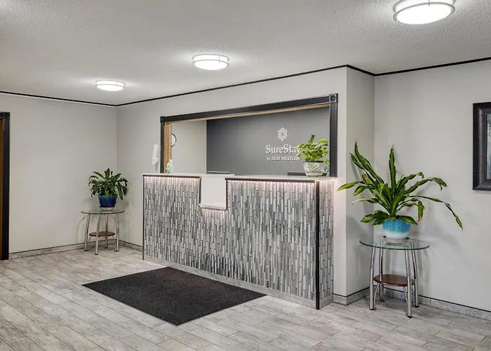 Surestay By Best Western Massena