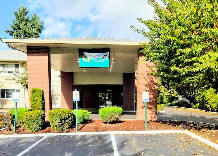 Wilsonville Hotels