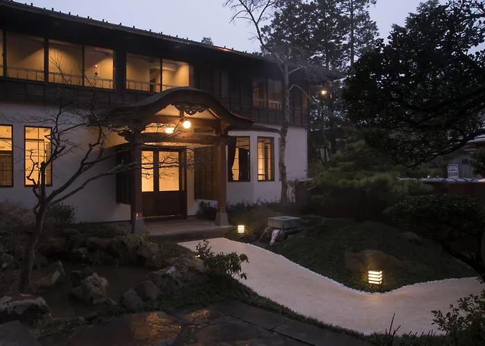 Matsuzakaya Honten Hakone