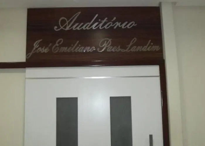 Hotéis de São Raimundo Nonato