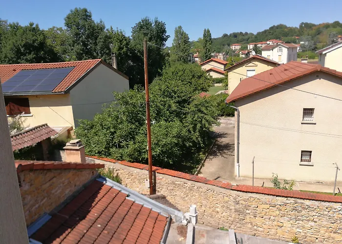 Ô Petit Nice Neuville-sur-Saône