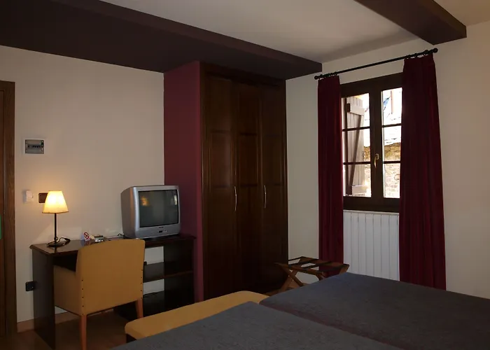Hotel Valle De Izas Sallent de Gállego