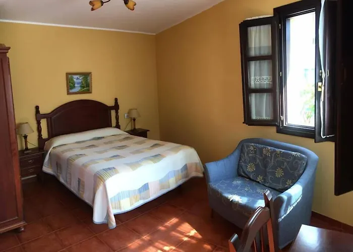 Hotel Los Ángeles Arenas De Cabrales