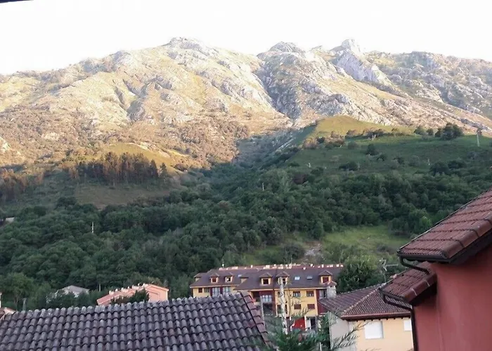 Hotel Los Ángeles Arenas De Cabrales