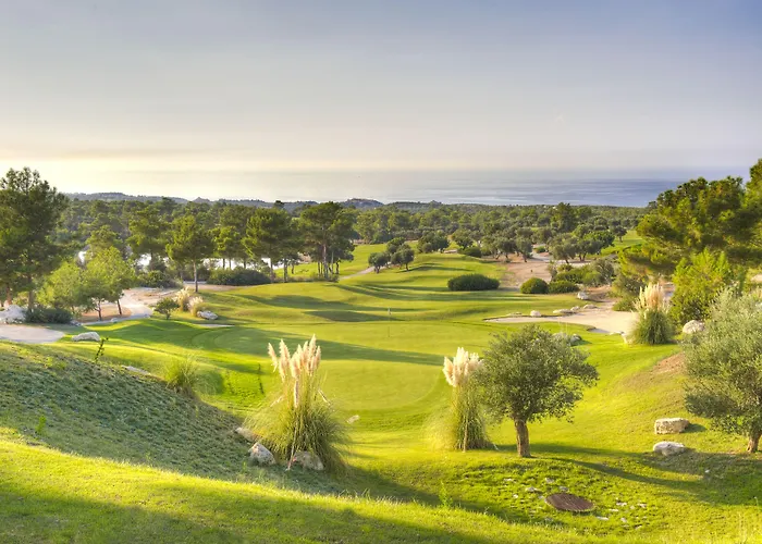 Korineum Golf & Beach Resort
