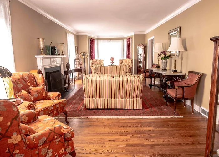 Valparaiso Inn B&B