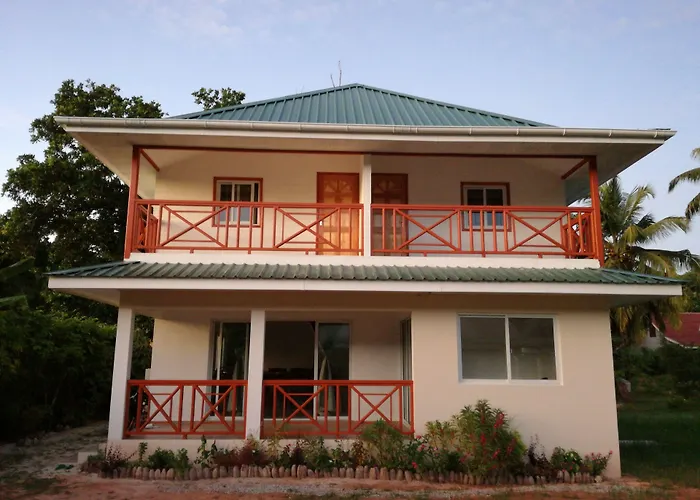 Lucy'S Guesthouse La Digue 