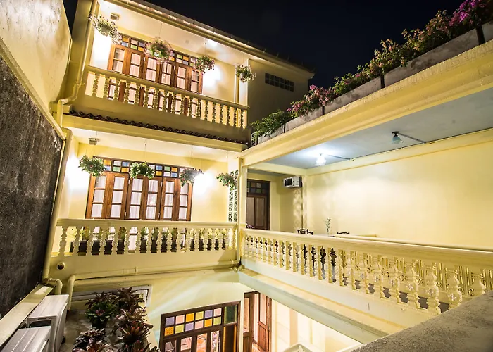 Woo Gallery & Boutique Hotel Phuket