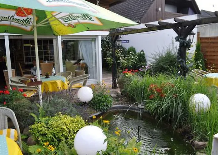 Hotel & Restaurant Bei Hoelzchen Hannover