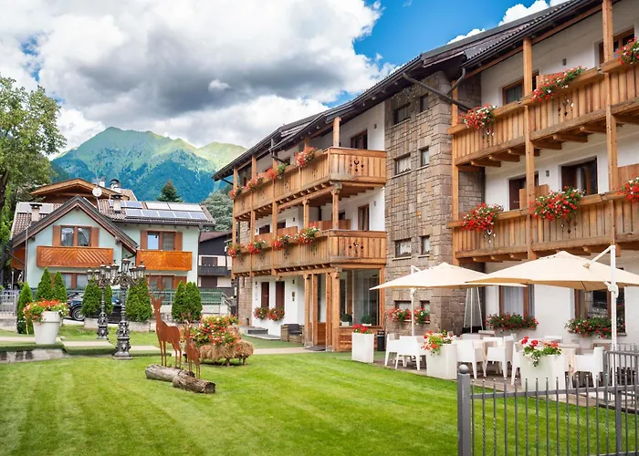 Olympic Regina Hotel Pinzolo
