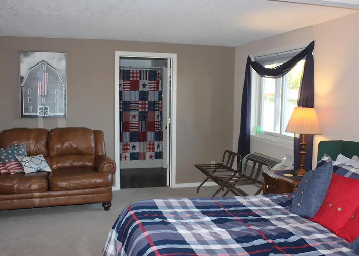 Sweetgrass Inn Bed & Breakfast Rockerville
