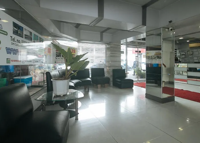 Reddoorz Plus New Era Budget Hotel Mandaue Former Reddoorz Plus Near Uv Mandaue Cebu