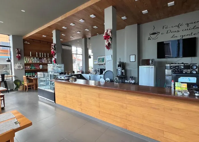 Hotel Dourado
