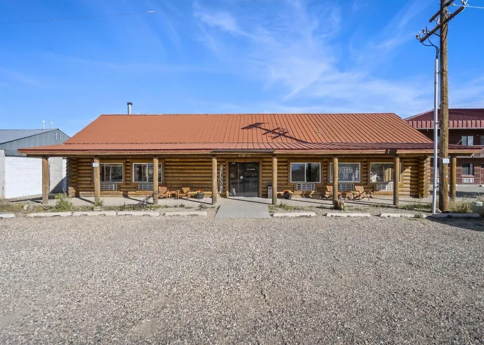 Ponderosa Inn