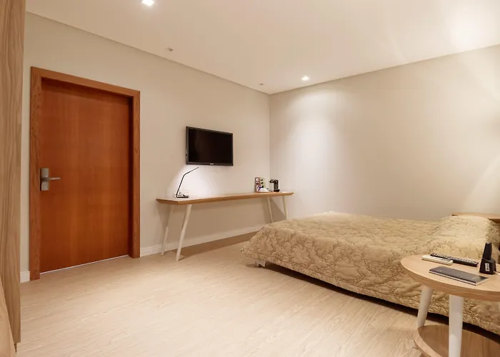 Mara Turismo Hotel Catalão