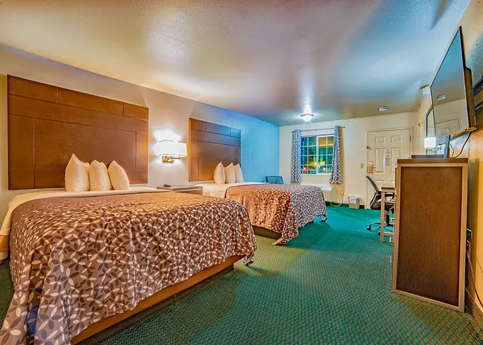 Turlock Inn
