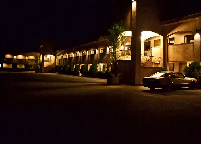 Estancia Inn Tecate