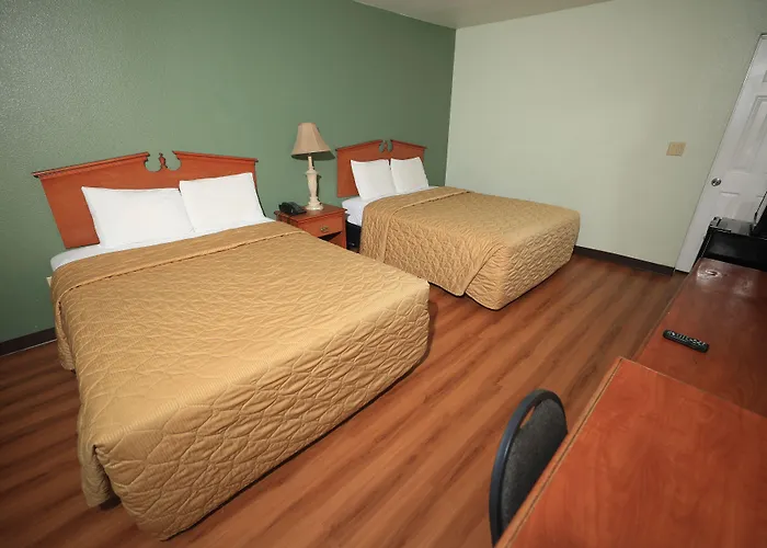 Texas Inn Waxahachie