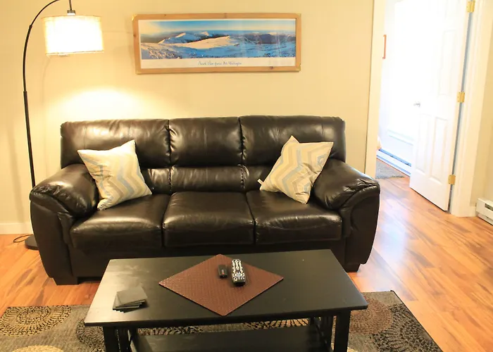 Strictly Moose Luxury Vacation Suites