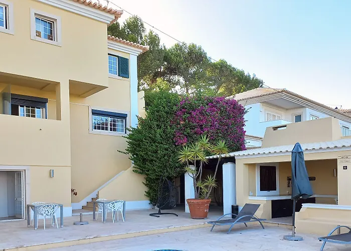 Estoril Luxury Suites & Spa