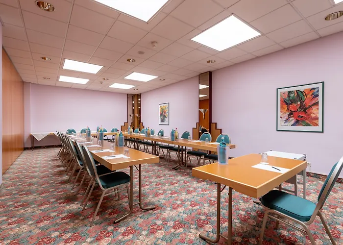 Fly Inn Hotel Frankfurt Airport Rüsselsheim ehemals Trip Inn Hotels