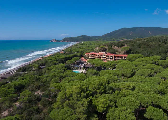 Roccamare Resort - Ville E Appartamenti