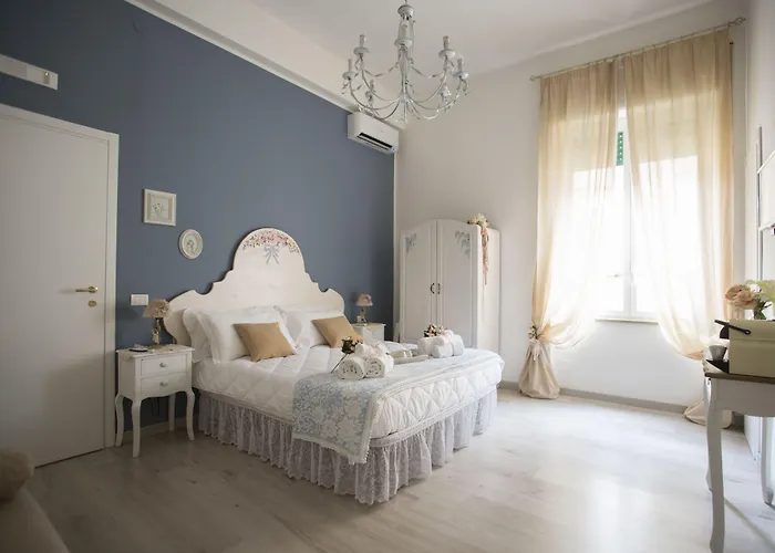 La Maison Romantique Naples