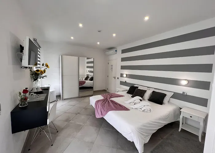 Carvoeiro B&B And Spa