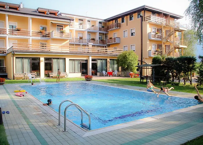 Hotel Dolomiti Levico Terme