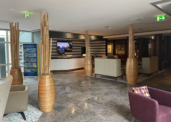 SL'otel im Parforcehaus