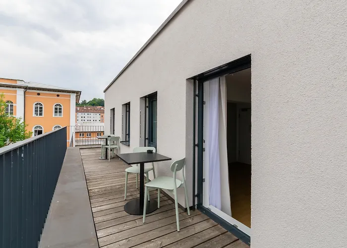 limehome Passau Bahnhofstraße