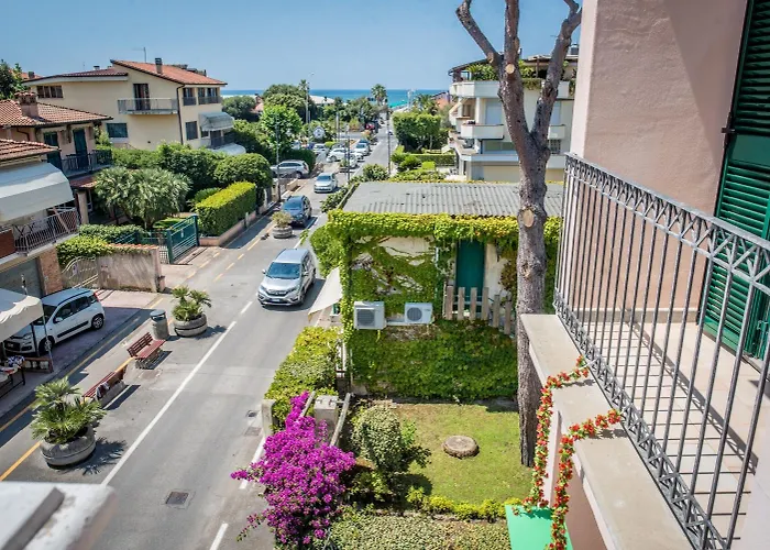 Riviera Residence