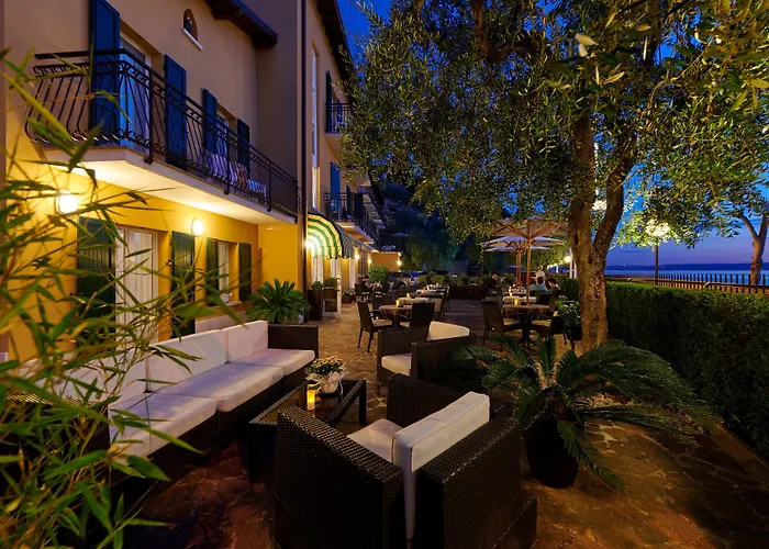 Albergo Del Garda Torri Del Benaco