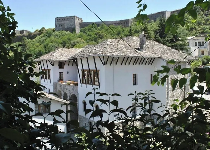 Old Bazaar 1790 Hotel Gjirokastër